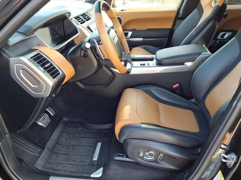 Used 2022 Land Rover Range Rover Sport SVRImage 19