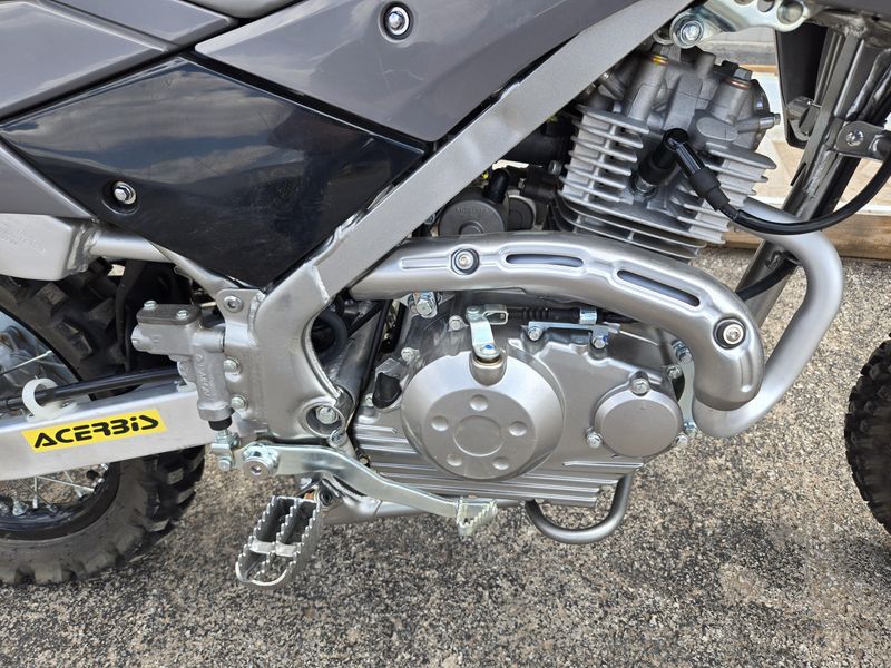 Used 2024 Kawasaki KLX 140R Image 10