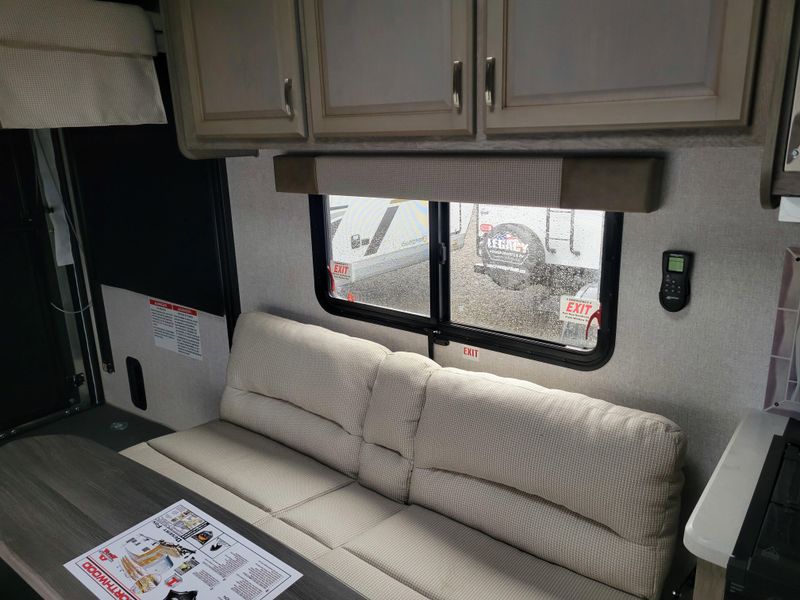 New 2026 NORTHWOOD MFG DESERT FOX 27FS Image 9