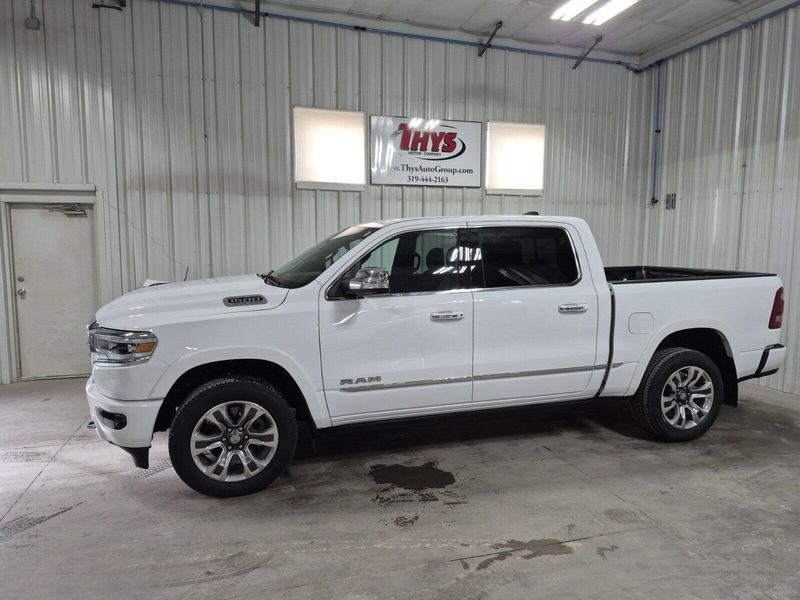 2022 RAM 1500 LimitedImage 24