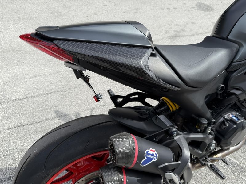 2022 Ducati Monster 937 