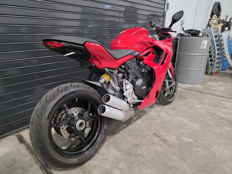 2023 Ducati SuperSport 950