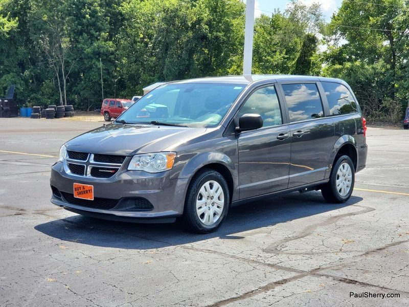 Used 2020 Dodge Grand Caravan SEImage 14