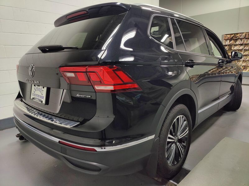 Used 2024 Volkswagen Tiguan Wolfsburg Edt AWD w/SunroofImage 11