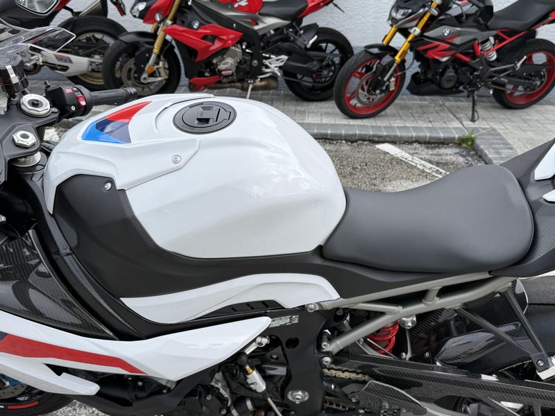 2026 BMW S 1000 RR