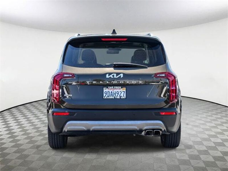 Used 2022 Kia Telluride EXImage 7