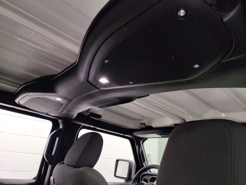 Used 2024 Jeep Wrangler 4xE Rubicon Hardtop w/NavImage 19