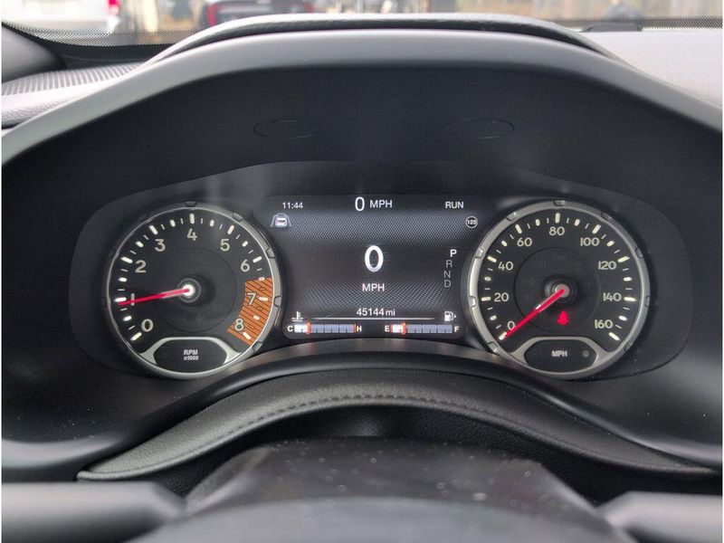 Used 2023 Jeep Renegade TrailhawkImage 21