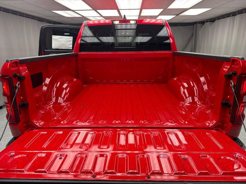 2025 RAM 1500 Big Horn Crew Cab 4x4 5