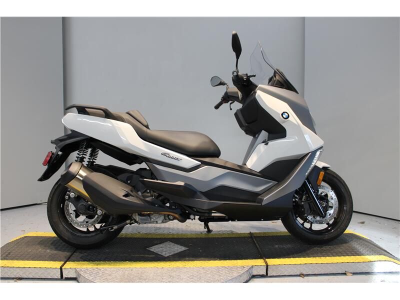 2023 BMW C 400 GTImage 1