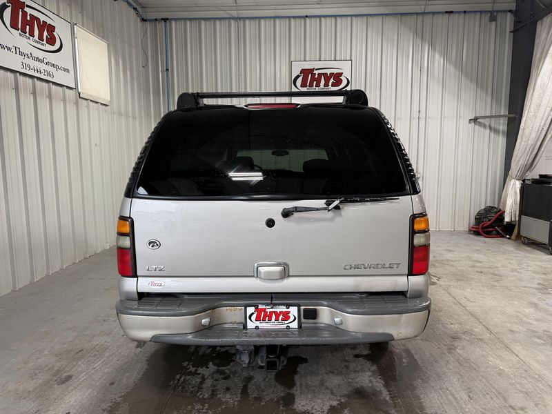 Used 2004 Chevrolet Suburban 1500 Z71Image 4