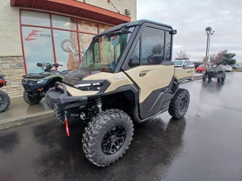 New 2026 Can-Am DEF LTD HD11 