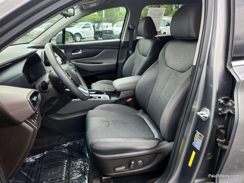 Used 2019 Hyundai Santa Fe SELImage 23
