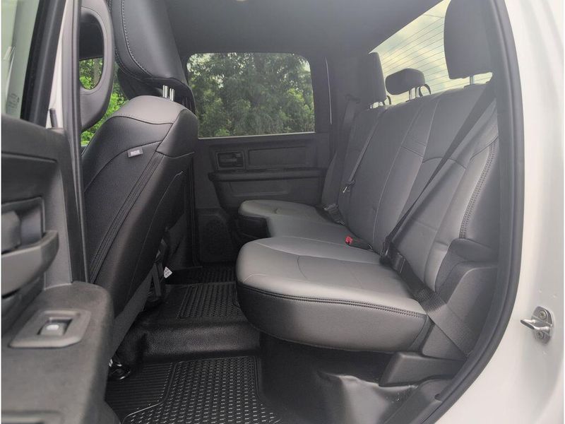 2025 RAM 2500 Tradesman Crew Cab 4x4 6