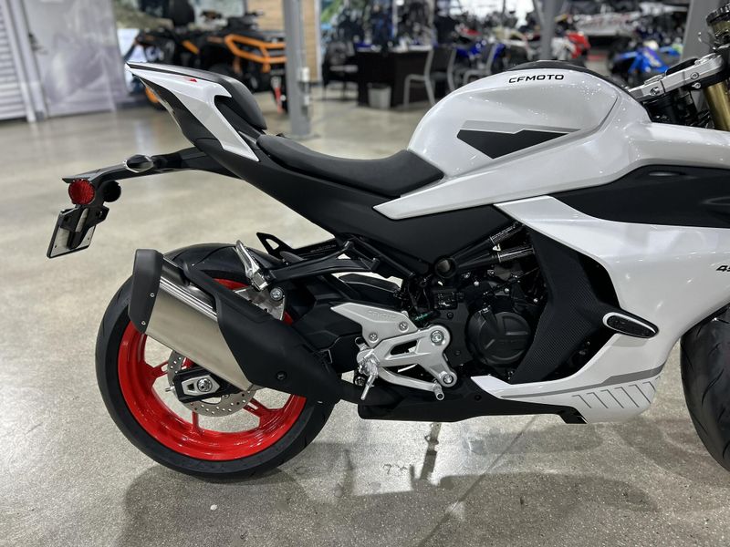 New 2025 CFMOTO 450SS Image 17
