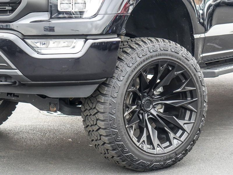 2022 Ford F-150 XLT photo 3