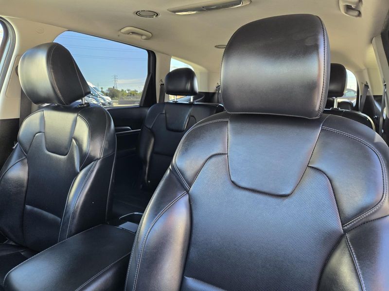 Used 2022 Kia Telluride LX AWD
