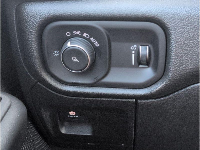 New 2026 RAM 1500 Tradesman Crew Cab 4x4 5