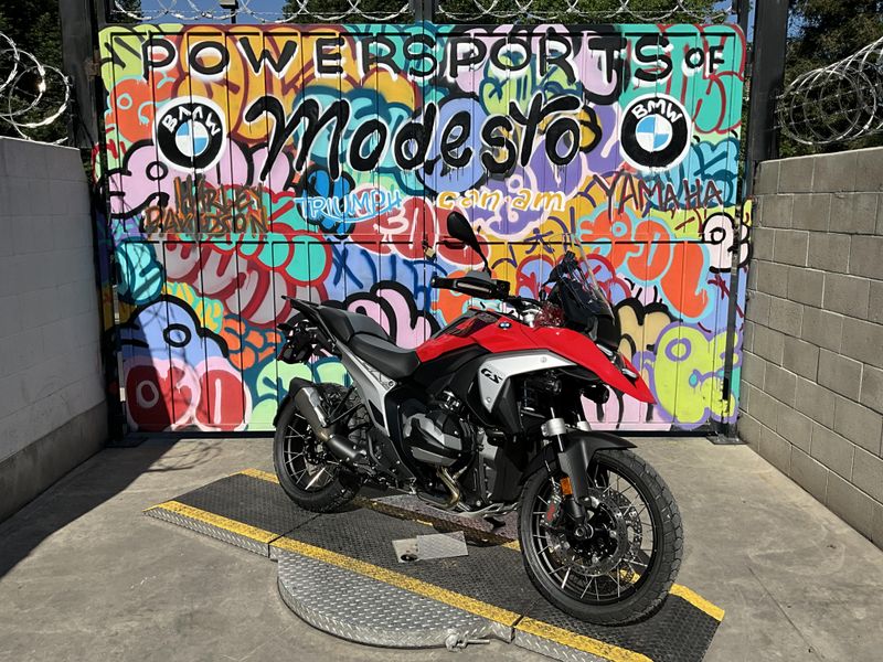 New 2026 BMW R 1300 GS Image 2