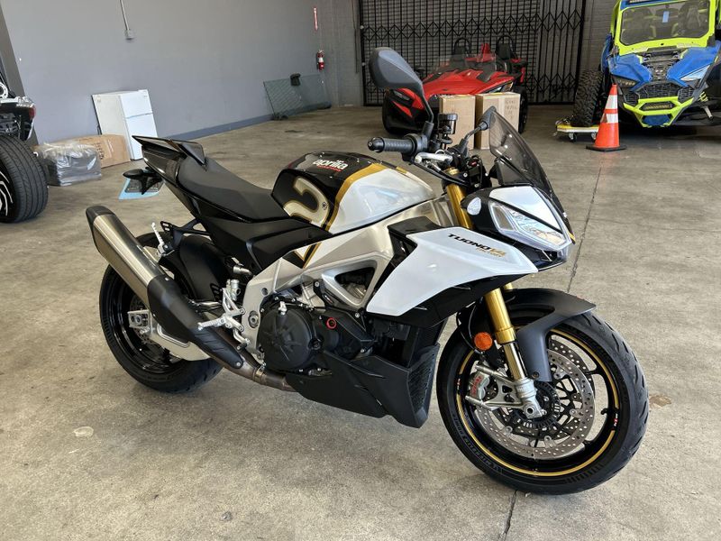 Used 2024 Aprilia TUONO V4 FACTORY 1100 Image 10