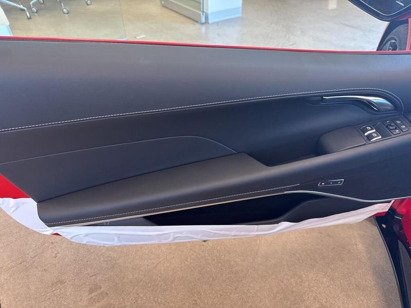 2025 Lotus Emira 