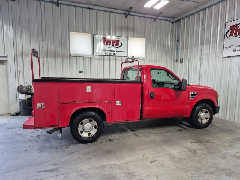 2008 Ford F-250 XLImage 4