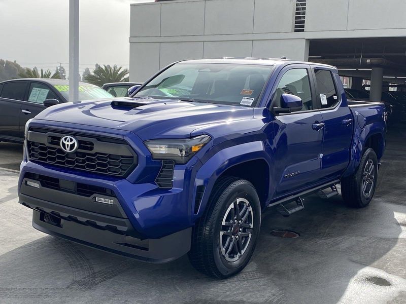 2025 Toyota Tacoma TRD SportImage 6