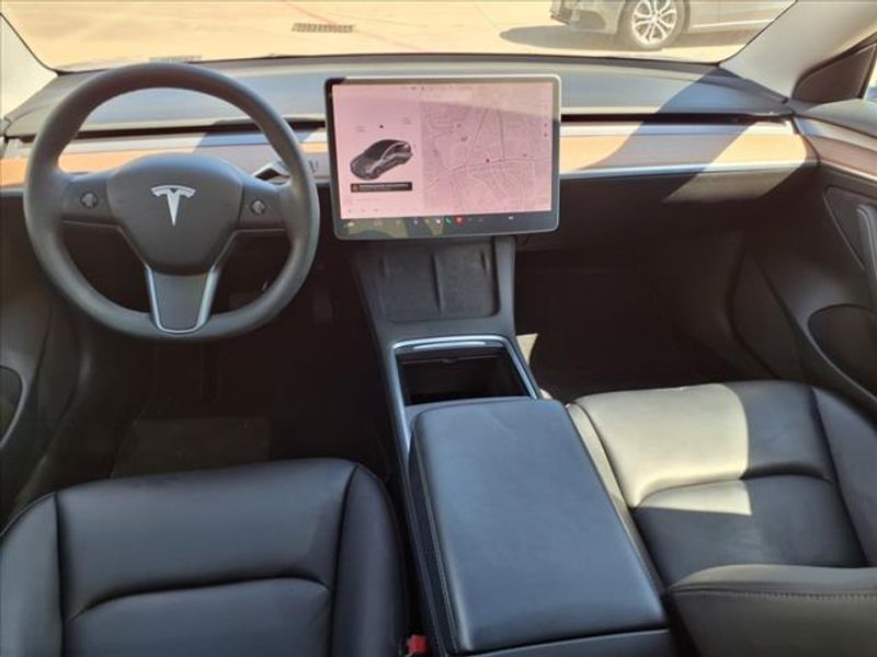 2022 Tesla Model 3 Long RangeImage 17