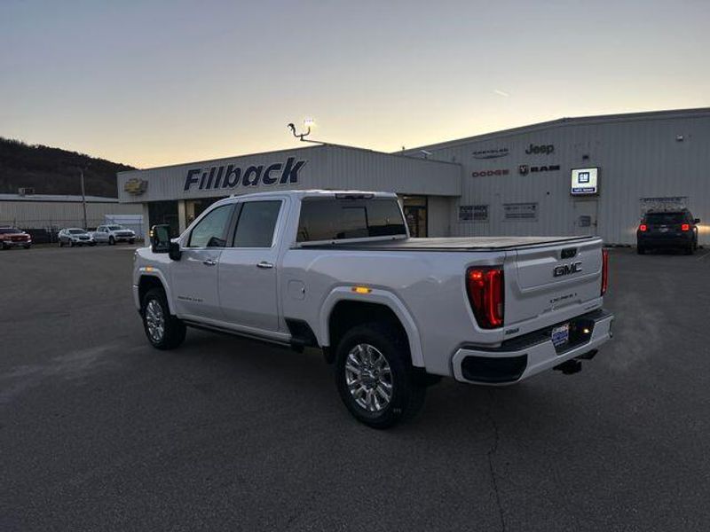 2023 Gmc Sierra HD Denali photo 3