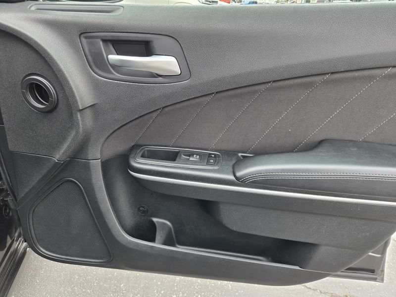 Used 2020 Dodge Charger SXT RWD
