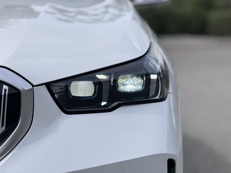 2024 BMW i5 eDrive40Image 12