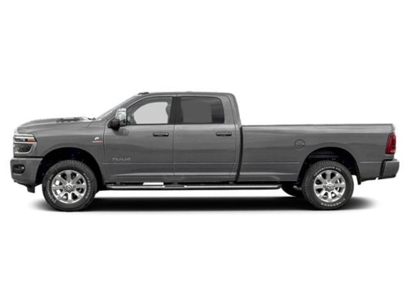 New 2027 RAM 3500 LaramieImage 2