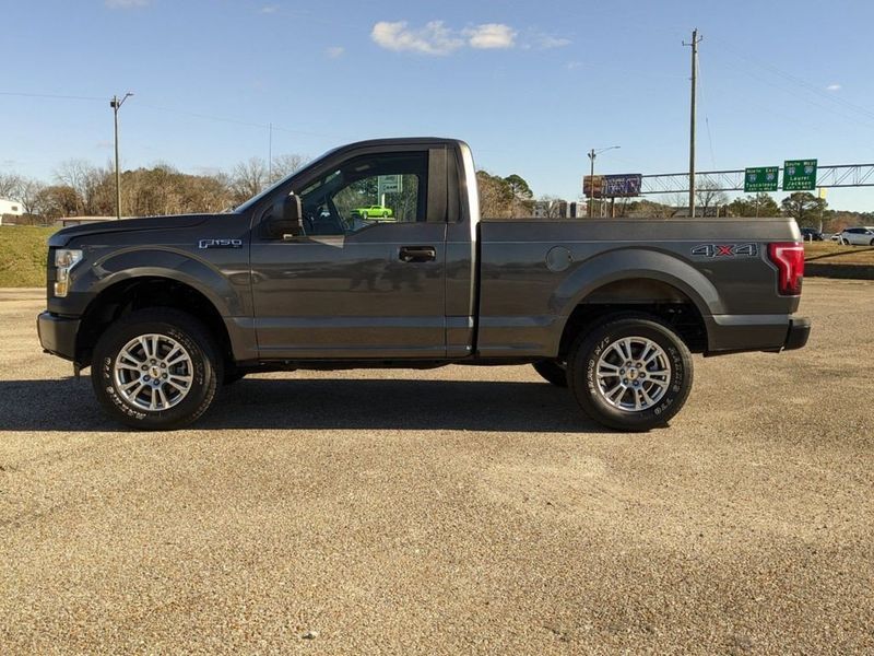 2016 Ford F-150 XL in a Magnetic Metallic exterior color and Dark Earth Grayinterior. Johnson Dodge 601-693-6343 pixelmotiondemo.com 