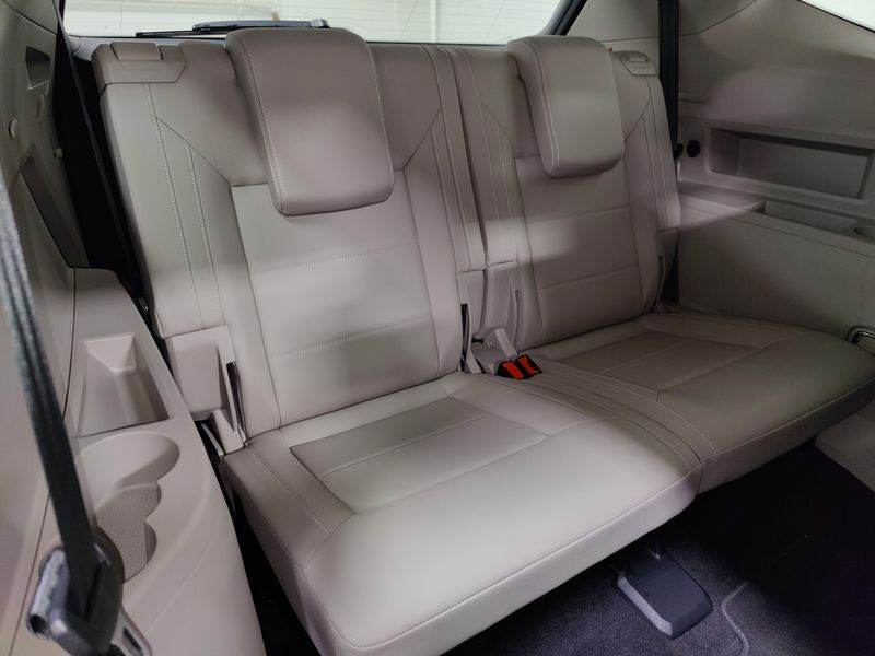 Used 2023 Volkswagen Atlas V6 AWD SEL w/Sunroof/NavImage 22