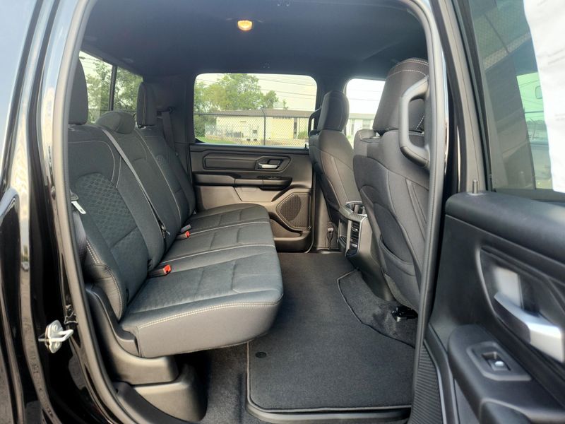 New 2026 RAM 1500 Express Crew Cab 4x4 5'7' Box