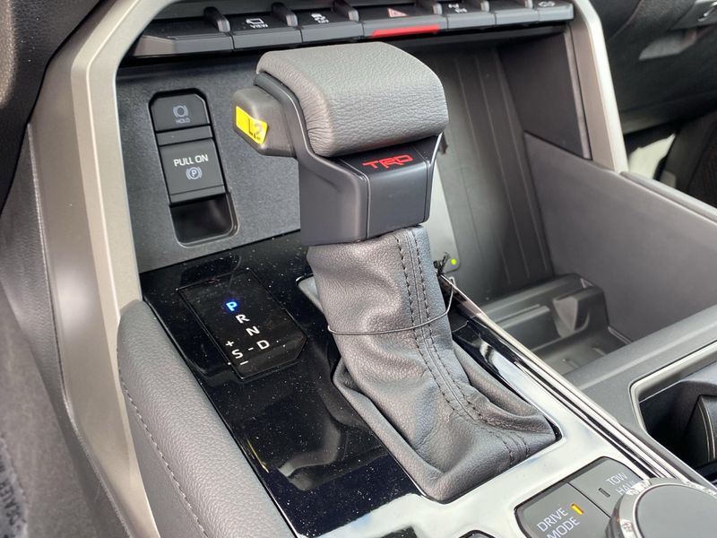 2025 Toyota Tundra LimitedImage 18
