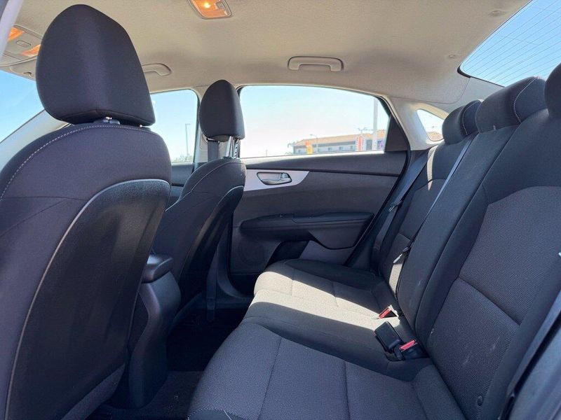 Used 2023 Kia Forte LXSImage 13