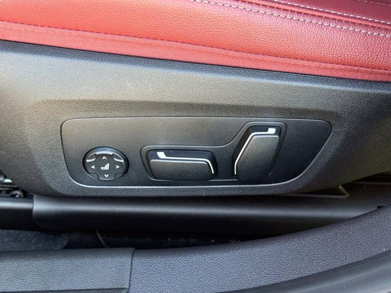Used 2026 BMW 3 Series 330iImage 20