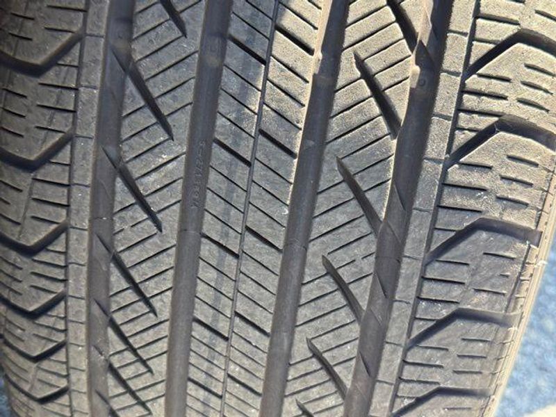 Used 2025 BMW 5 Series 530i xDriveImage 30