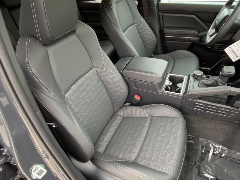 New 2025 Toyota 4Runner Hybrid TRD Off Road PremiumImage 11