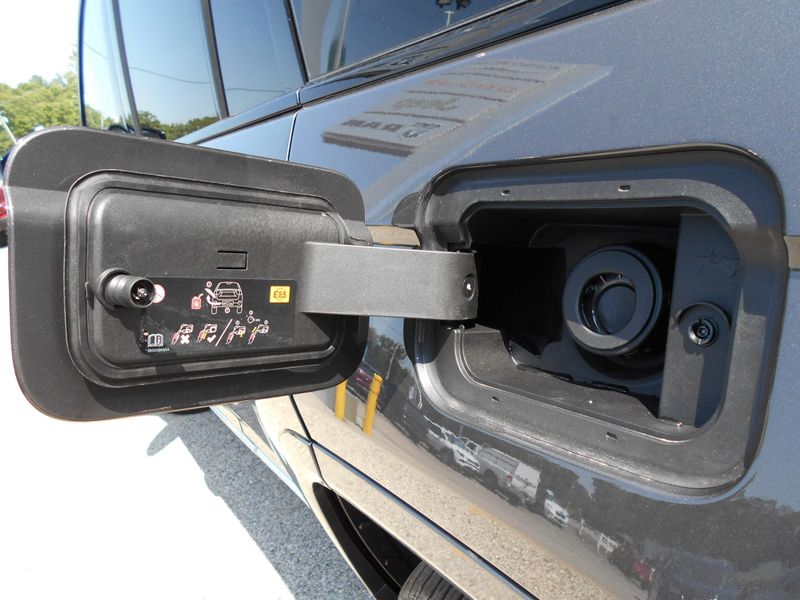 New 2025 Jeep Grand Cherokee Summit Reserve 4x4Image 37