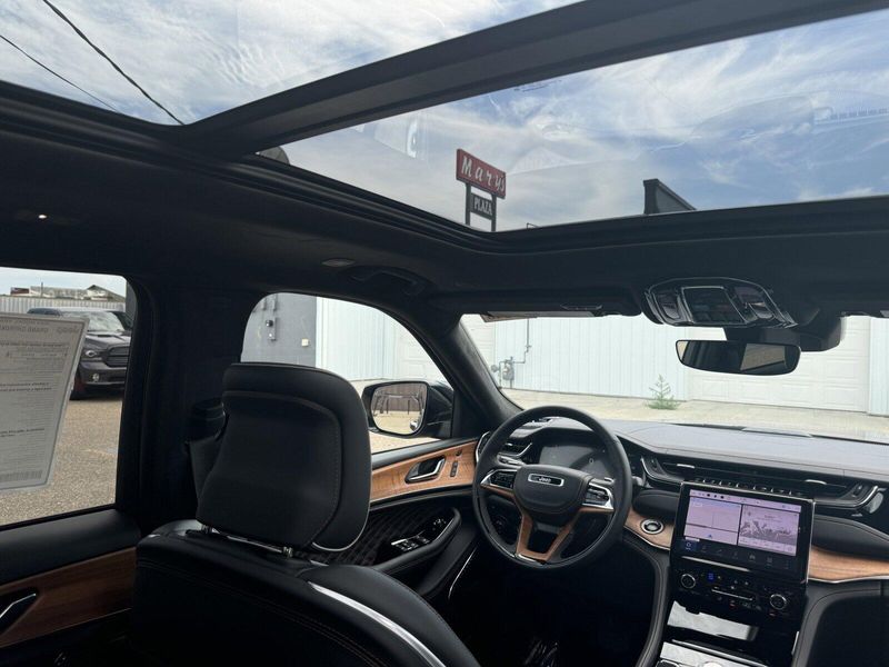 New 2024 Jeep Grand Cherokee 4xe Summit ReserveImage 20