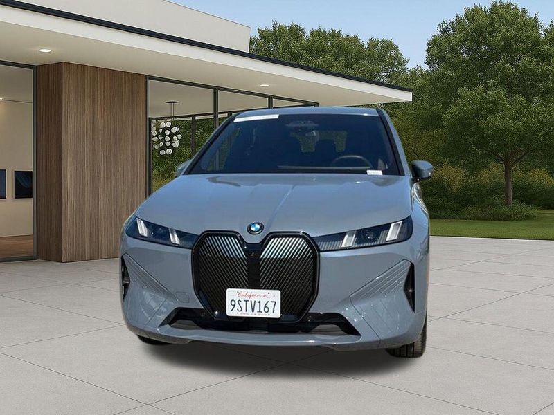 Used 2026 BMW iX xDrive45Image 3