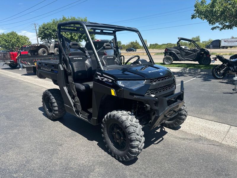 2023 Polaris RANGER XP 1000 PREMIUM  AZURE CRYSTAL MET 