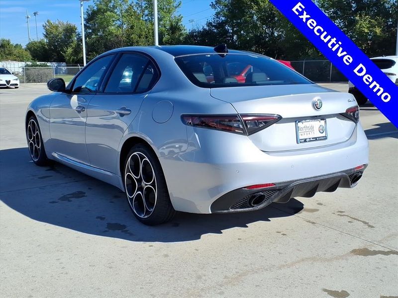 New 2025 Alfa Romeo Giulia RwdImage 10
