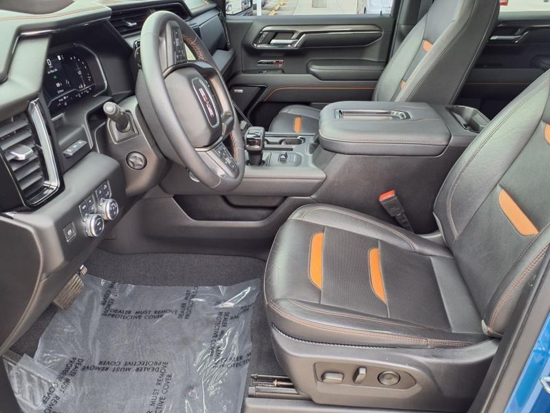 Used 2022 GMC Sierra 1500 AT4Image 17