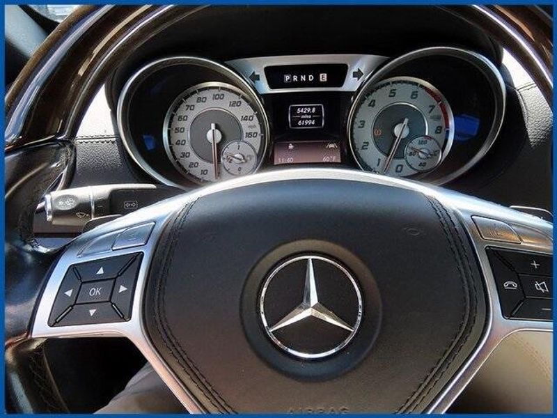 2013 Mercedes-Benz SL-Class SL 550Image 12