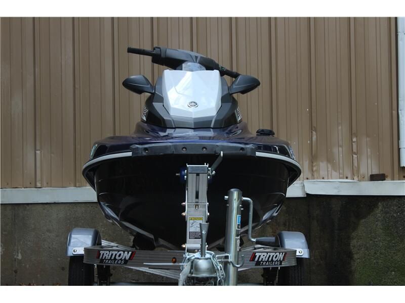 2018 Yamaha WaveRunner EX Sport Image 2