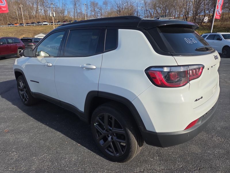 2026 Jeep Compass Limited Altitude photo 4