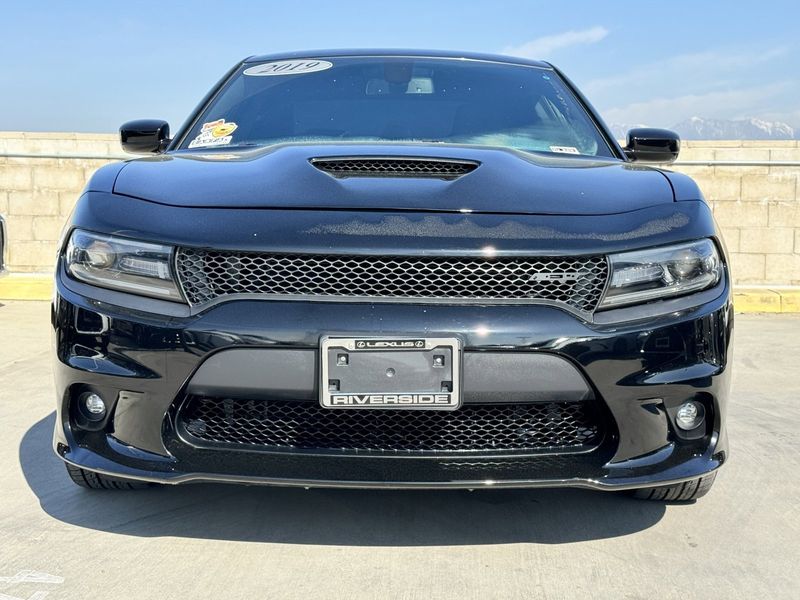 2019 Dodge Charger R/TImage 6